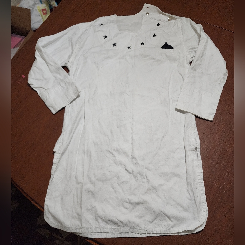 NWOT ... White Star-Embroidered Men's Kurtas Top